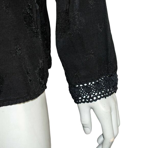 CP SHADES Women's Black Floral Button-up Shirt Size Medium - Picture 9 of 9